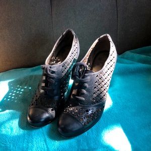 Size 8 Sam Edelman Black Laser Cut Lace-up booties.